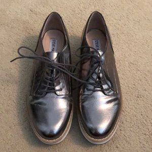 Steve Madden oxfords